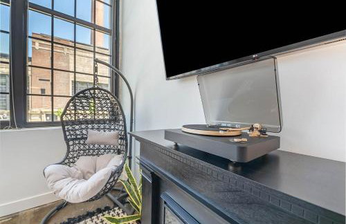 The Coolest Loft in the Cincinnati Area - Photo 17