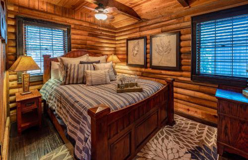 Cozy Lakefront Cabin on Lake Nantahala with Dock - Foto 11