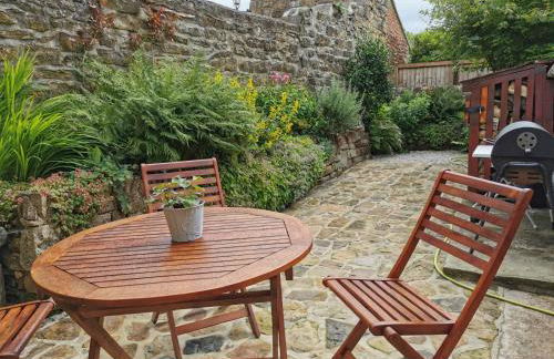 Pathways Holiday Cottage a Delightful 18th Century Stone Cottage in Derbyshire - Foto 51