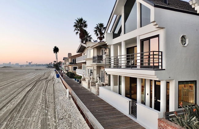 Beachfront Estate - LB Peninsula - Foto 50