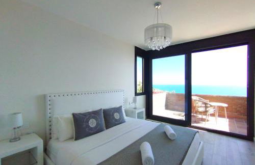 Sitges Spaces Sea View Villa- 6 Bedrooms, 5 bathrooms, 2 private pools, Near center - Foto 68