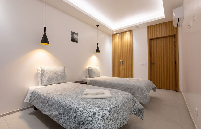 Correeira Luxury Residence T2 B - Albufeira, Pools, Wifi, Bbq, Beach - Photo 5