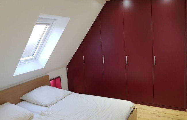 Swallow's Nest in the House by the Pond - Foto 3