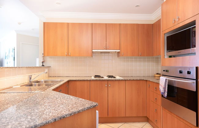 Breakers 1/10 - Photo 6