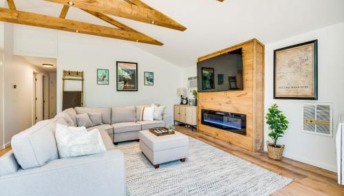 Deck and Community Perks Bright Pocono Lake Home! - Foto 4