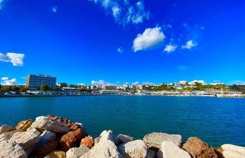 Meintis Apartments Rafina - Foto 16