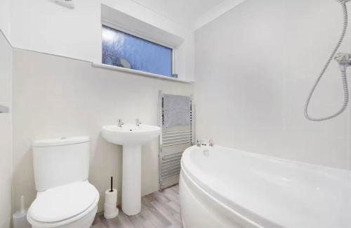 Esher House - Photo 19