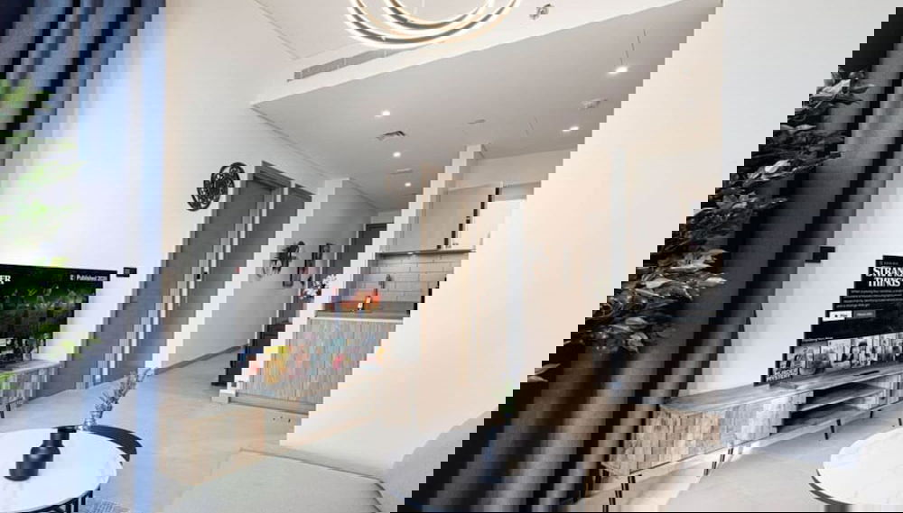 1BR Sobha Hartland Skyline Views Near Downtown - Foto 1, Habitación