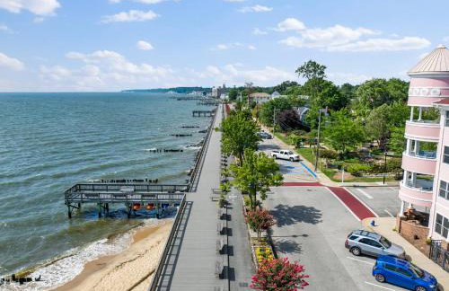 Bayfront Boardwalk Condo w Sunrise Views - Foto 40
