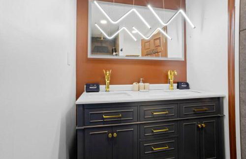 Renovated 5BR 2BA AC Quiet Retreat Home - Foto 24