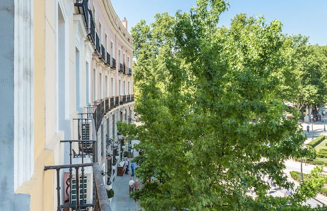 Palacio Real - Photo 36