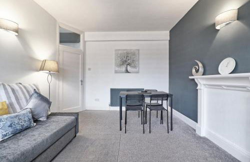 Luxury 3-Bed Apartment Near To London With Parking - Foto 14