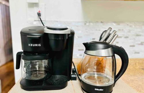 KING Bed Cozy First Floor Apt 25Mins to Falls - Foto 8