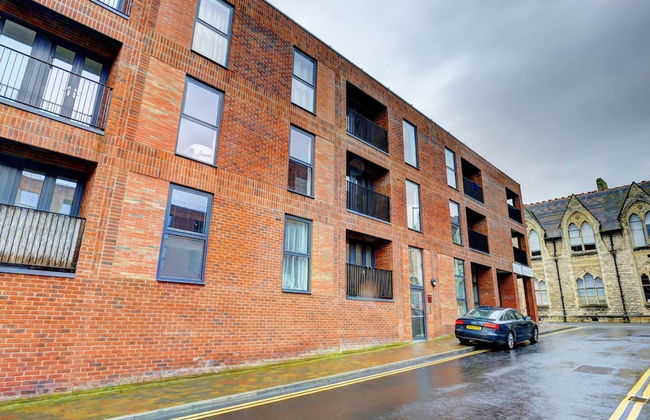 Lovely Flat in Kiln Close With Free Parking - Photo 58