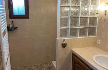 Maison T2 en Provence avec VTT electrique en option - Foto 4