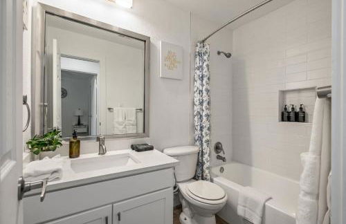 The Orange Door - Unit A - Heated Plunge Pool - Photo 26