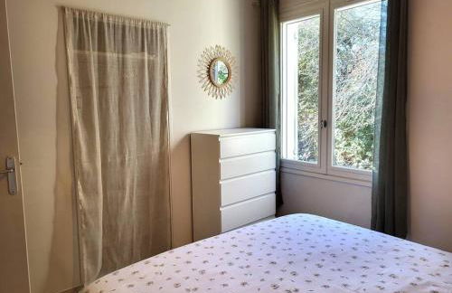 Maison avec piscine chauffée, centre village - Foto 21