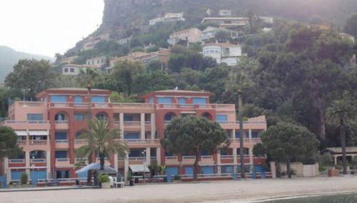 French Riviera 1 bedroom on the beach facing Cannes - Foto 4