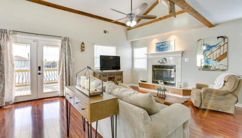 Bayou Bliss Barataria Waterfront Getaway with Dock! - Foto 4