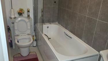 Lovely 2 bedroom flat - Foto 3