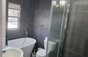 The Heart of Hicksville House - Photo 21