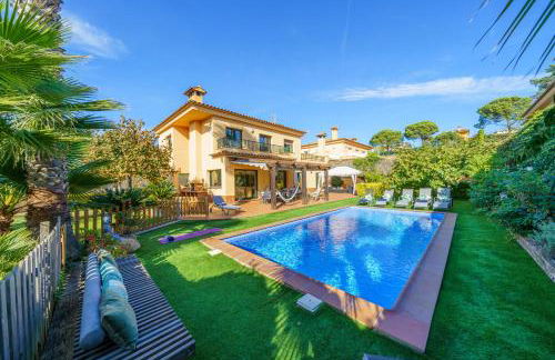 Villa Jaruco Lux Piscina Privada Familiar BBQ Aire Acondicionado - Foto 41