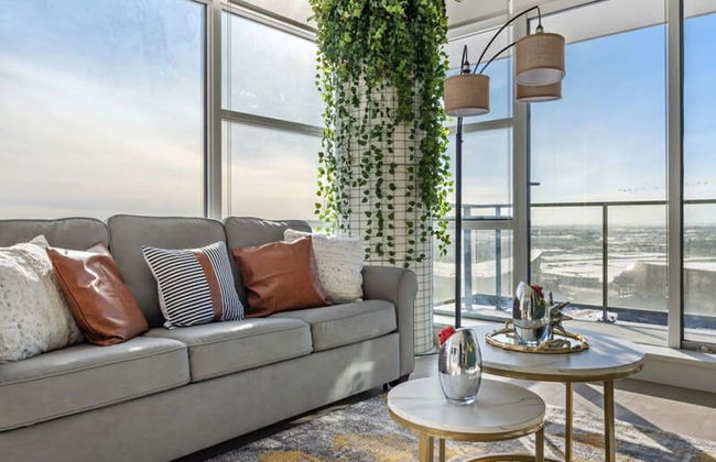 Prime Location Views Free Parking Banff Pass - Photo 1