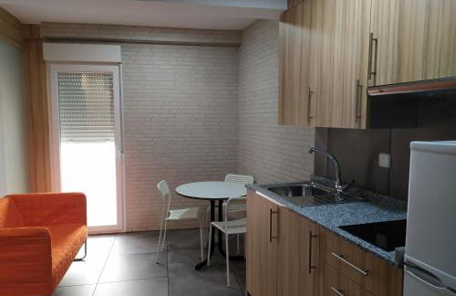 Apartamentos Urgel - Photo 1