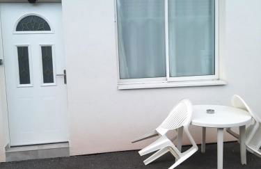 Appartement privé moderne et lumineux plain-pied - Foto 13