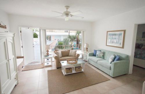 Sunrise Ocean Suites - Photo 75