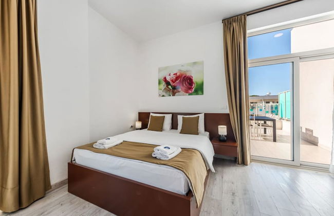 Stylish Studio With Spacious Balcony -trendafili - Foto 8