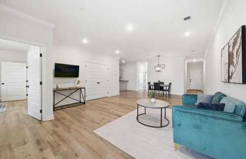 Relaxing 2BR Home w Contemporary Style - Foto 17