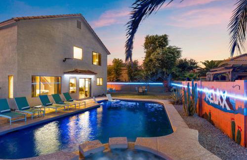 Chill and Relax Luxury Retreat with Pool Spa Game Room and Steam Room - Foto 46