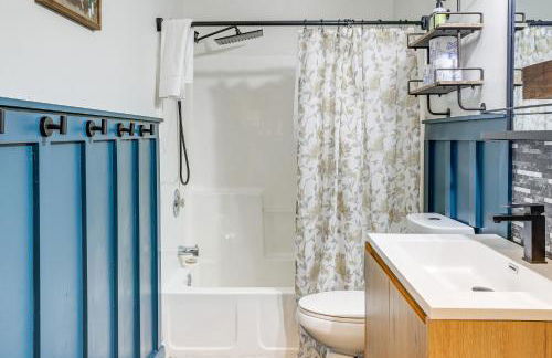 Family Home with Game Room, 1 Mi to Lake Cascade! - Photo 24