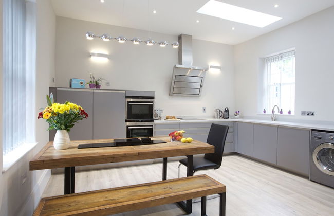 Railway Apartments - Photo 17