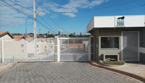 Hospedagem Mobiliada - Foto 1