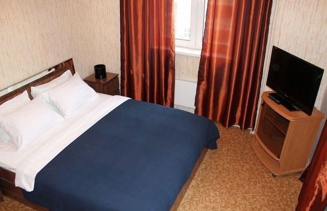 Inndays Podolsk on Generala Varennikova - Photo 1