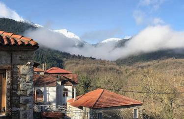 Footpath House / Ολόκληρο σπίτι στο Μεγάλο Χωριό - Photo 12