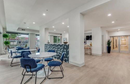 Landing Incredible 2BD Clubhouse Pool - Foto 31