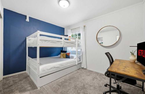 3BR Modern Chula Vista Home with Hot Tub and Game Room - Foto 27