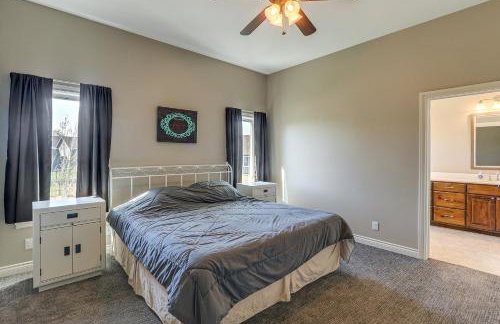 Balcony and Patio Spacious Home in Bel Aire! - Foto 12