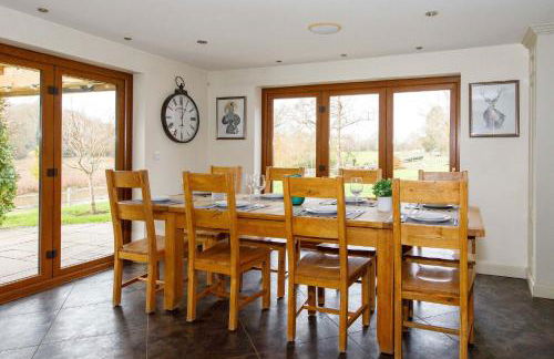 Serene Riverside: 6BR Luxury Retreat in Curdridge - Photo 20