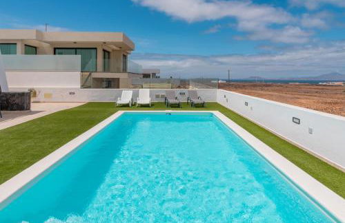 Sea Breeze Heated Pool Sea View - Foto 16