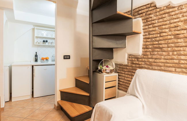 Sweet Suite near Pantheon - Photo 13