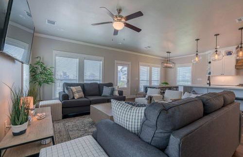 Stunning beach house just a short walk to beach - Foto 7