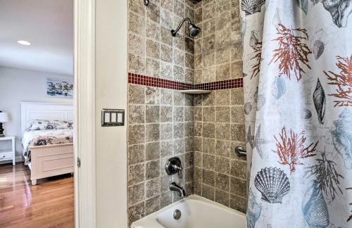 Waterfront Sanctuary w/ Panoramic Bay Views! - Foto 16