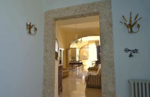 Domus Ponte casa antica ed elegante in pieno centro storico - Foto 24