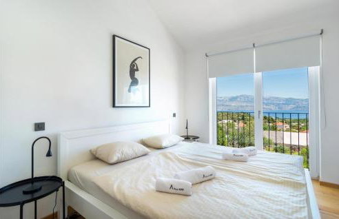 Amazing Home In Supetar Brac - Foto 8