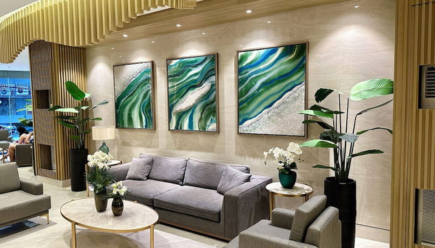 65inch SmartTV - Finest Luxury - SM Lush - Photo 3