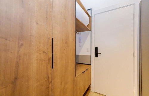 Prédio novo próximo ao parque Barigui com coworking e lavanderia - Foto 37